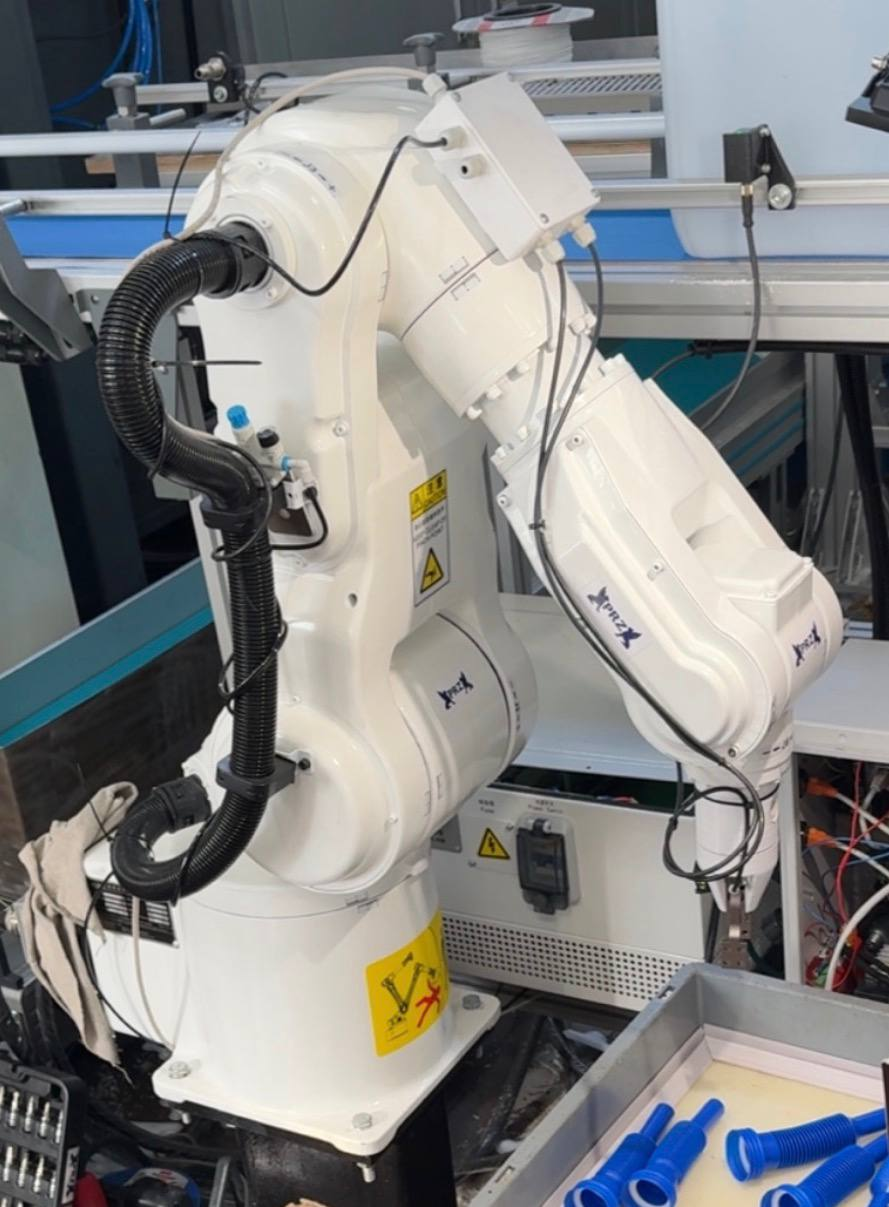 Robotmanipulaatori integreerimine